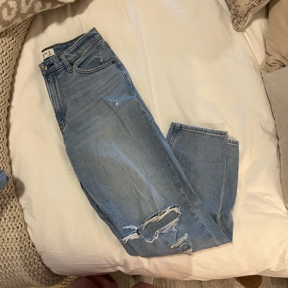 Abercrombie curve love high rise mom jeans